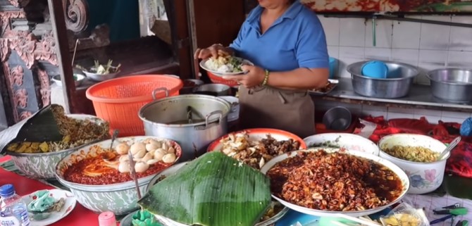 Nasi Campur Ayam Bali